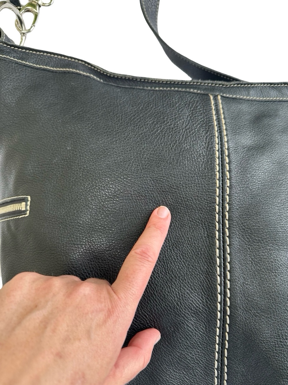 Vintage Roots Black Leather Slouchy Hobo Crossbody Bag - Picture 12 of 16